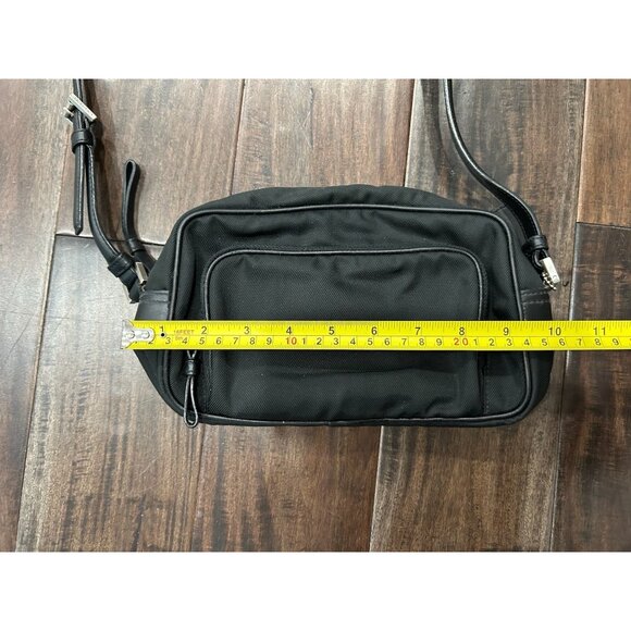 Coach Black Crossbody Bag Leather Adjustable Strap Zipper Compartments Y2K - Picture 9 of 13